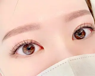 マツエク・マツパ eyelash&eyebrow Luminous所属・Luminous まつげ&眉毛 専門店のマツエク・マツパデザイン