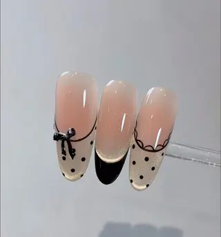 ネイル ETELUNA Nail 銀座店【パラジェル/フィルイン/チップスカルプ/マグネット/ニュアンス】所属・周 テイのネイルデザイン