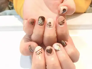 ネイル SINCERELY シンシアリー🌈のネイルデザイン