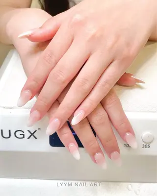 ネイル LYYM Salonのネイルデザイン