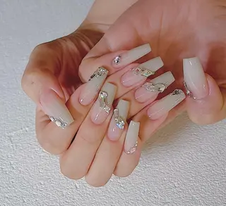 ネイル Miya🎀 nailのネイルデザイン