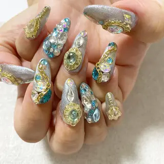 ネイル Rire_eye+beauty_nail所属・Rire_ nail_yukiのネイルデザイン