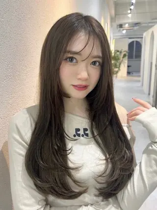 ロング 韓国🇰🇷レイヤー 似合わせ顔まわりのヘアスタイル