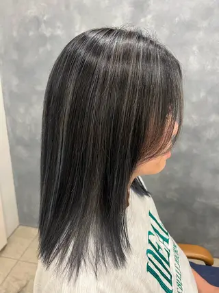 ミディアム カラー 🫧うる艶ヘアー🫧 Yukaのヘアスタイル