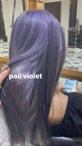 ロング カラー miko🪽地毛風/ ハイトーン/レイヤーのヘアスタイル