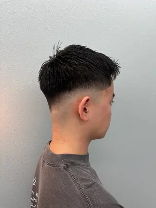 ショート メンズ メンズ/パーマ /フェード/岡山秀人のヘアスタイル