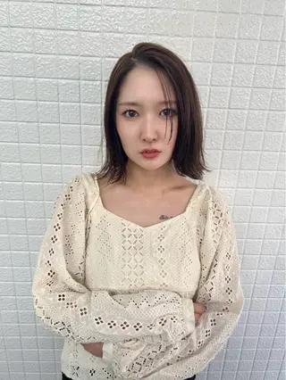 セミロング 透明感カラー💙 髪質改善✨タイガ✨のヘアスタイル