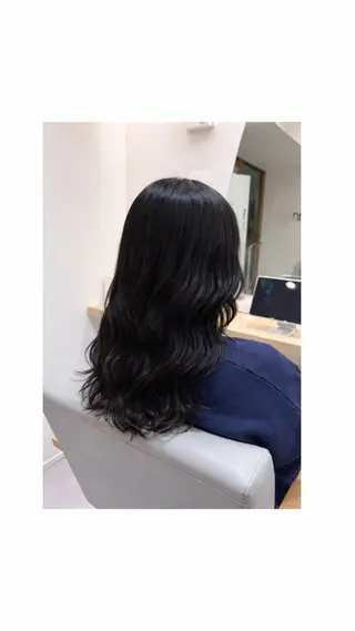 カラー Lien所属・BLEACH YURINAのヘアスタイル