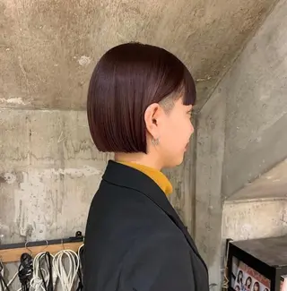 ショート カラー 盛山 莉々華のヘアスタイル