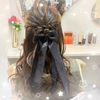 ロング ヘアアレンジ 🐈‍⬛momo🐾 ダブルカラーのヘアスタイル