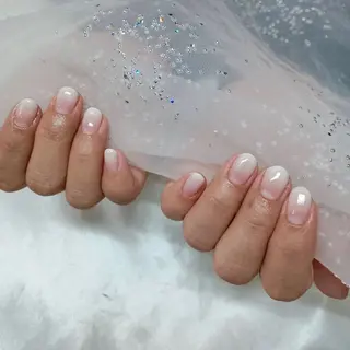 ネイル 金井 奈々のネイルデザイン