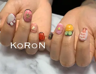ネイル 自宅サロン鎌倉 KORONのネイルデザイン