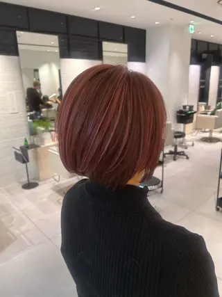 ショート stair:case 武蔵小杉店所属・艶カラーリスト 牛込萌香のヘアスタイル
