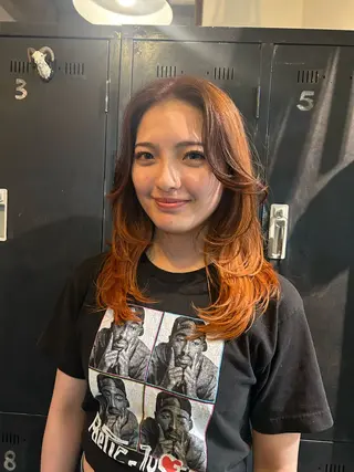 ミディアム L STUDIO所属・ハイトーン/ブリーチ 🧁soraのヘアスタイル