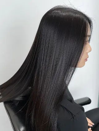 カラー 束感まつぱ🥑🤍 NATUKI🤍のマツエク・マツパデザイン