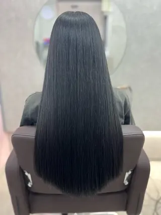 ロング ぴんく髪の美容師🎀 🖤ゆうなのヘアスタイル