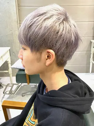 ショート カラー ヘアアレンジ メンズ 𝐑𝐈𝐍𝐊𝐀 🐣🩷のヘアスタイル