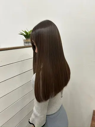 ロング カラー MaRlen所属・白澤 彩恵のヘアスタイル