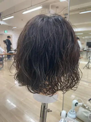 ミディアム パーマ クロスパーマ/うる艶 カラー/Kurumiのヘアスタイル