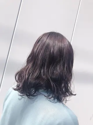 ミディアム カラー 加藤 瑠美のヘアスタイル