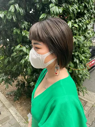 ショート カラー akane .のヘアスタイル