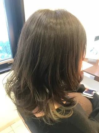 ロング カラー 馴染ませNo.1🧃 エクステ・アレンジのヘアスタイル
