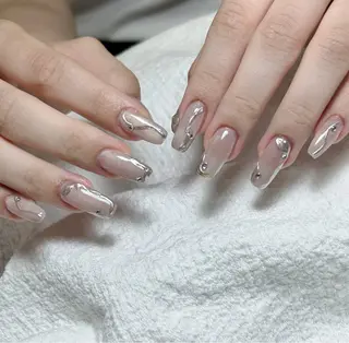 ネイル ルリン サロン💅のネイルデザイン
