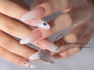 ネイル Gemini. 【ジェミニ】のネイルデザイン