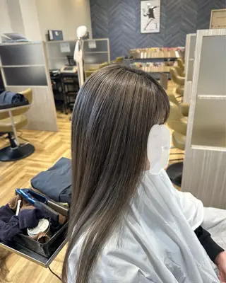 ロング カラー arl 豊田店のヘアスタイル