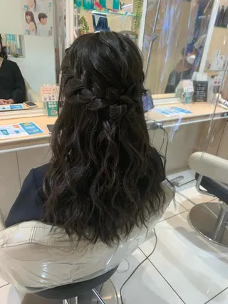 ロング ヘアアレンジ 宮永 璃沙のヘアスタイル