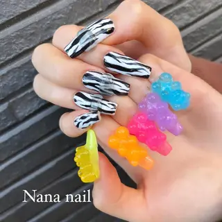 ネイル SAKATA MANAKAのネイルデザイン