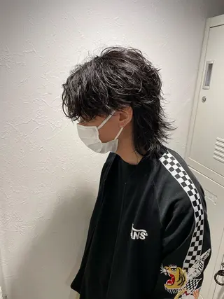 ショート カラー パーマ ヘアアレンジ メンズ マツエク・マツパ アイブロウ スパイキー/フェザー /波巻き/かいとのヘアスタイル