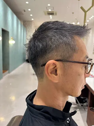 メンズ カシータフロル所属・メンズカット／パーマ つきなのヘアスタイル