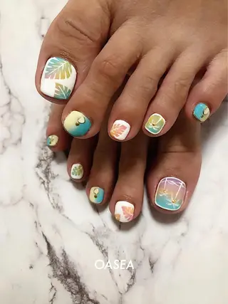 ネイル 🌞💜 KAORI 🌴のネイルデザイン