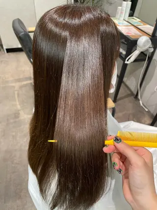 セミロング カラー ナチュラル透明感🌱 小山美樹子のヘアスタイル