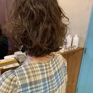 ショート パーマ レイヤー/韓国ヘア 杉浦結梨のヘアスタイル