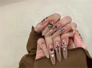 ネイル 内村 ミナのネイルデザイン