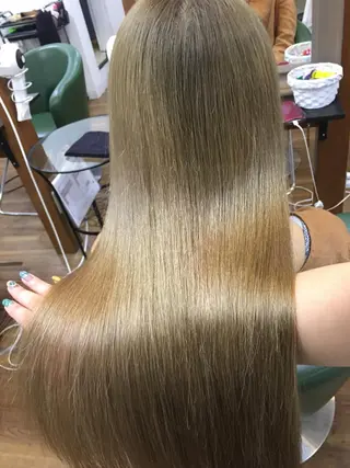 ロング カラー PALETTE(パレット)所属・SHIORI💜口コ ミNo.1艶カラーのヘアスタイル