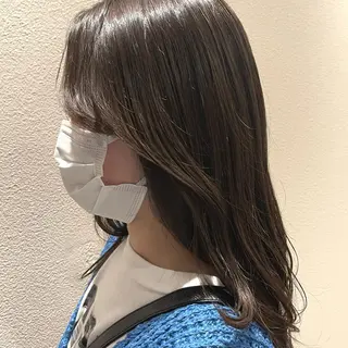 セミロング カラー KNOWHOW京都所属・トレンド/顔まわり/ レイヤー/グレージュのヘアスタイル