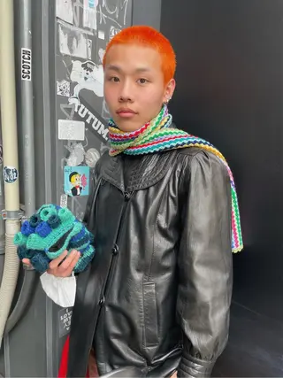 ショート カラー メンズ スパイラルパーマ 🌐hina⭐️のヘアスタイル