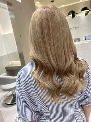 ロング カラー ヘアアレンジ 新宿color🐝 AYAKA🌈💖のヘアスタイル