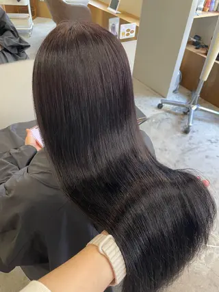 ロング カラー 山下 悠月のヘアスタイル