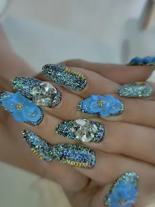 ネイル RUNWAY 　　の眉毛・アイブロウイメージ