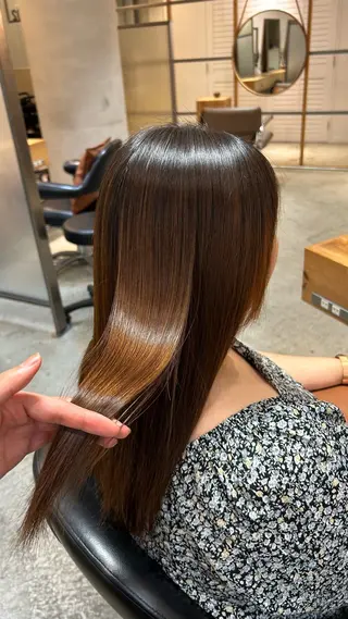 ロング 艶カラー/レイヤー 🦋AKARI🦋のヘアスタイル