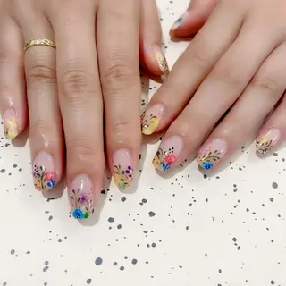 ミディアム カラー パーマ ヘアアレンジ メンズ キッズ ネイル マツエク・マツパ アイブロウ Salon Kのネイルデザイン