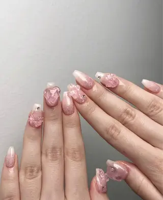 ネイル Lyna 池袋のネイルデザイン