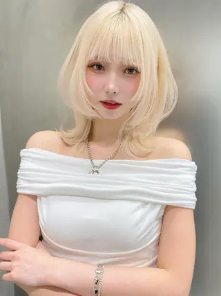 ミディアム カラー 韓国/レイヤー/艶髪 ルキアのヘアスタイル