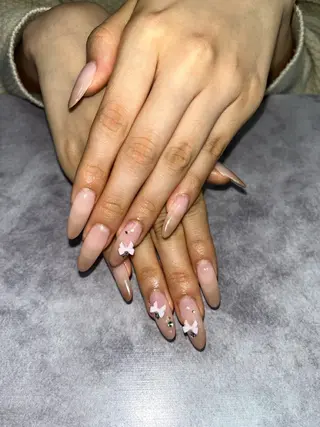 ネイル rino  nail所属・坂 しおのネイルデザイン