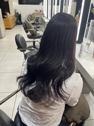 ロング 🎀透明感カラー🎀 稲垣至恩🎀のヘアスタイル