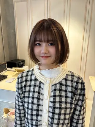 ミディアム カラー 柔らかブリーチ 🤎YUKAのヘアスタイル